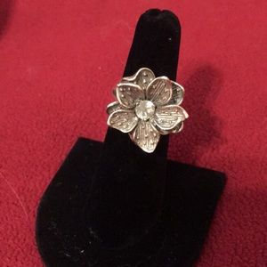 *Sterling silver green amethyst flower ring - Sz 6 like new!